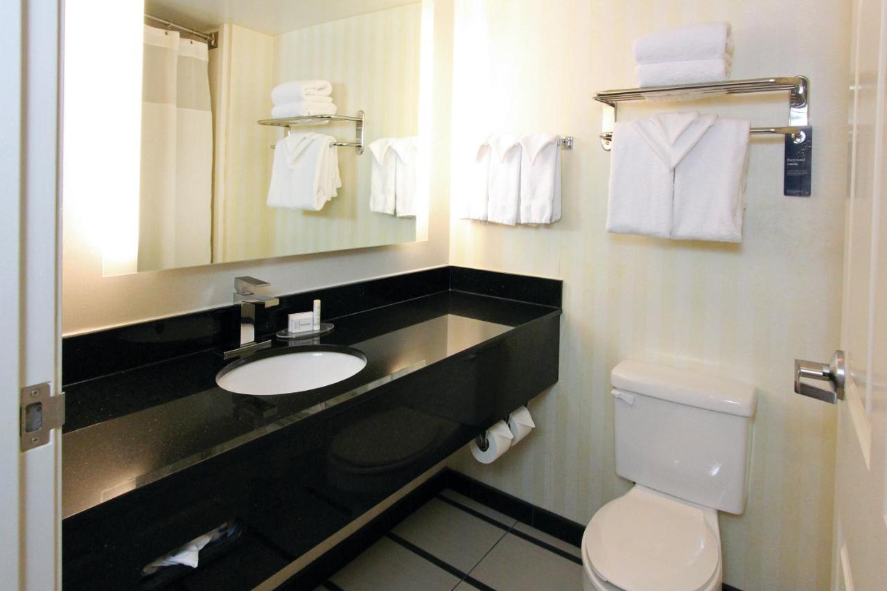 Fairfield Inn & Suites By Marriott Charleston Airport/Convention Center Βόρειο Τσάρλεστον Εξωτερικό φωτογραφία