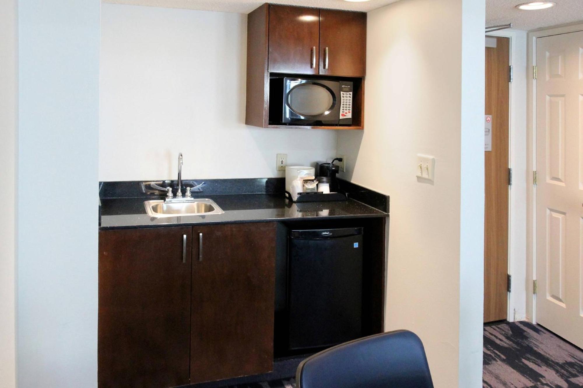 Fairfield Inn & Suites By Marriott Charleston Airport/Convention Center Βόρειο Τσάρλεστον Εξωτερικό φωτογραφία
