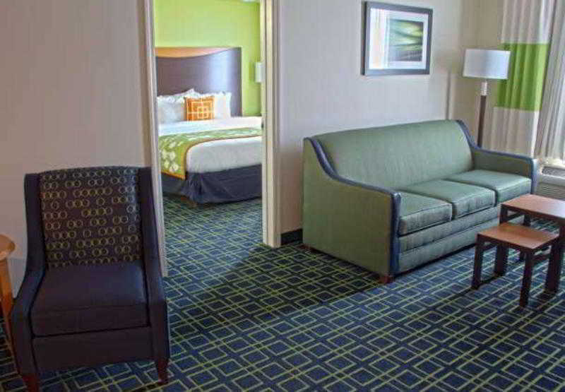 Fairfield Inn & Suites By Marriott Charleston Airport/Convention Center Βόρειο Τσάρλεστον Εξωτερικό φωτογραφία