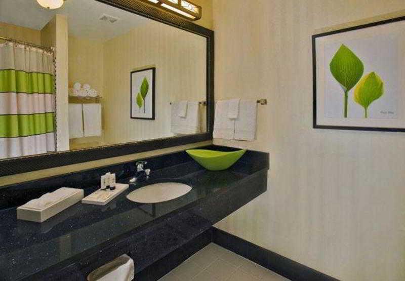 Fairfield Inn & Suites By Marriott Charleston Airport/Convention Center Βόρειο Τσάρλεστον Εξωτερικό φωτογραφία