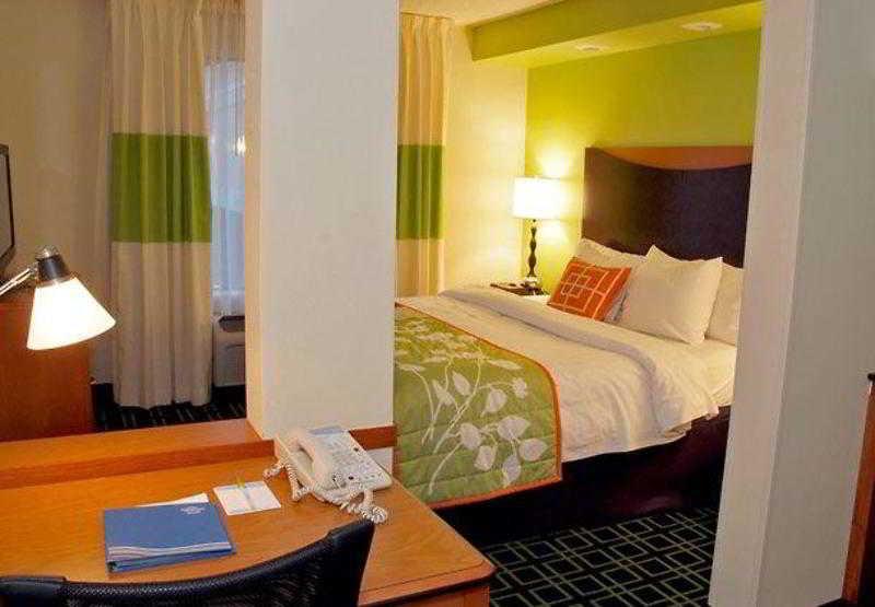 Fairfield Inn & Suites By Marriott Charleston Airport/Convention Center Βόρειο Τσάρλεστον Δωμάτιο φωτογραφία